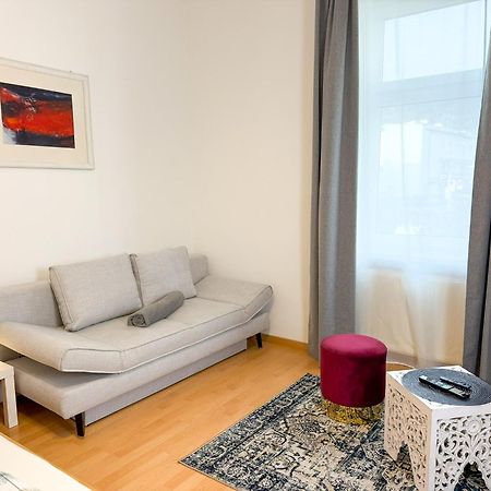 Serenity Apartment - Harmony 莱奥本 外观 照片