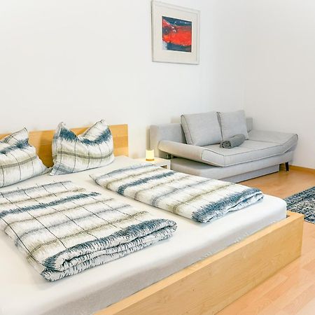Serenity Apartment - Harmony 莱奥本 外观 照片